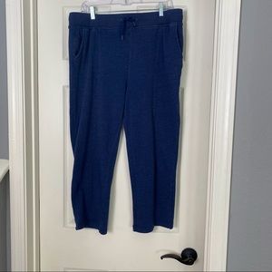 Chico’s Zenergy Crop Pant, Size 2